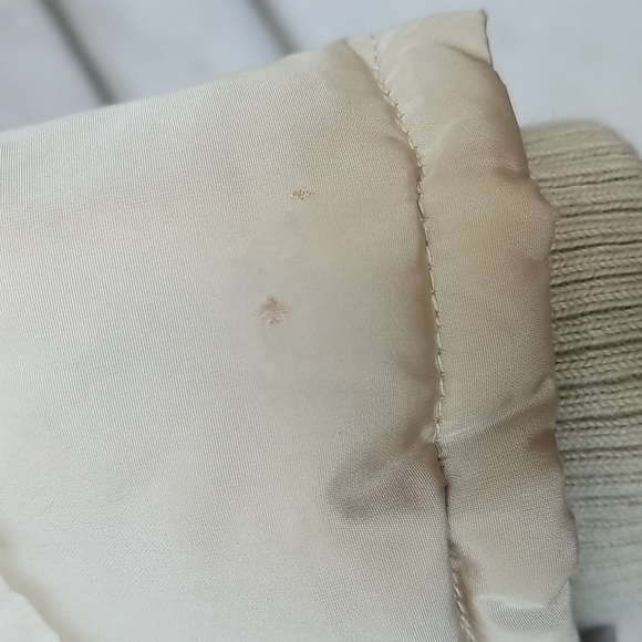 Theory Puffer Jacket - Picture 7 of 14